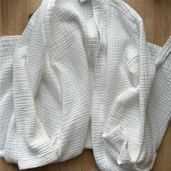 Quince 100% Organic Cotton White Waffle Knit Robe - Large (L) - Picture 9 of 9